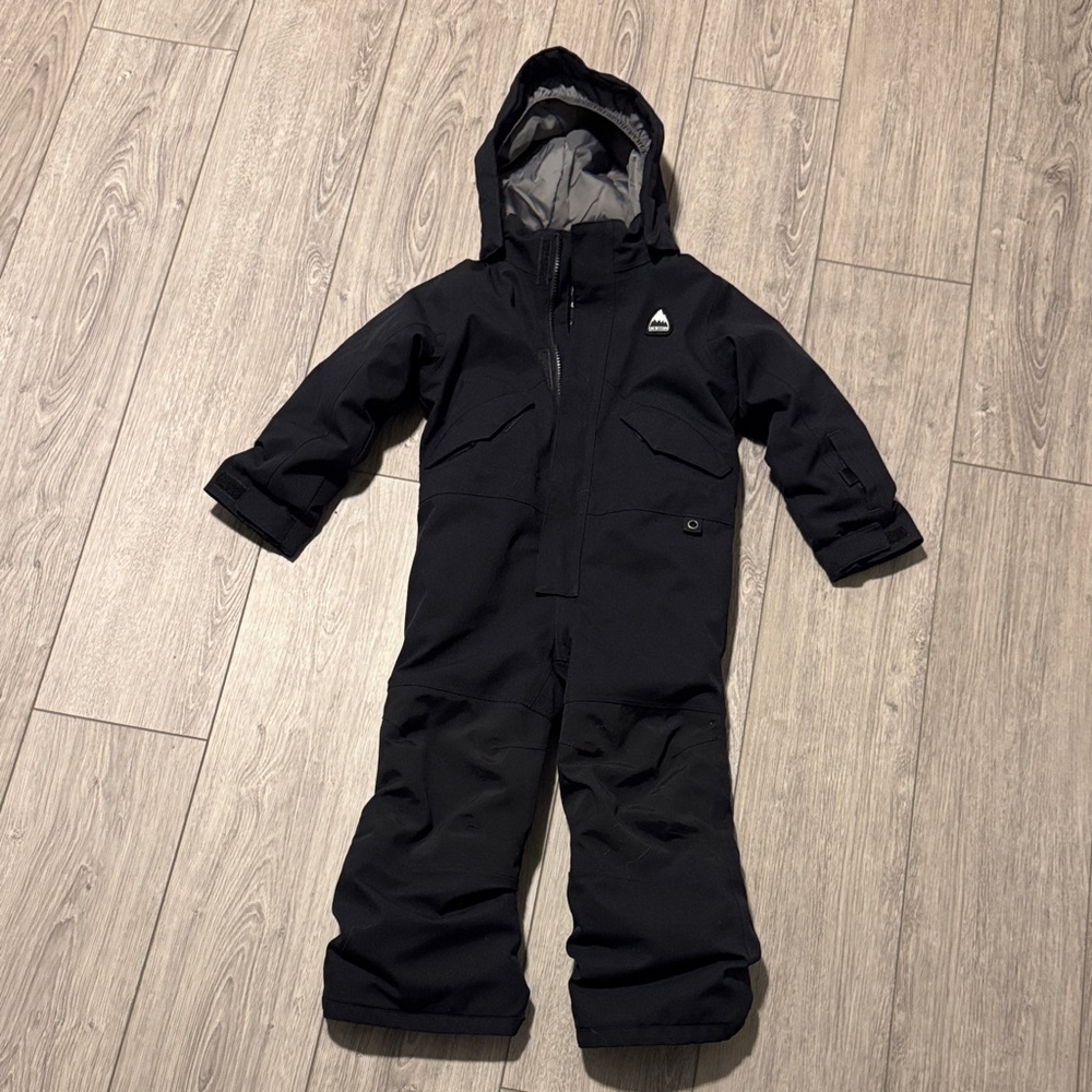 Burton Children’s Black Snowsuit 4T
